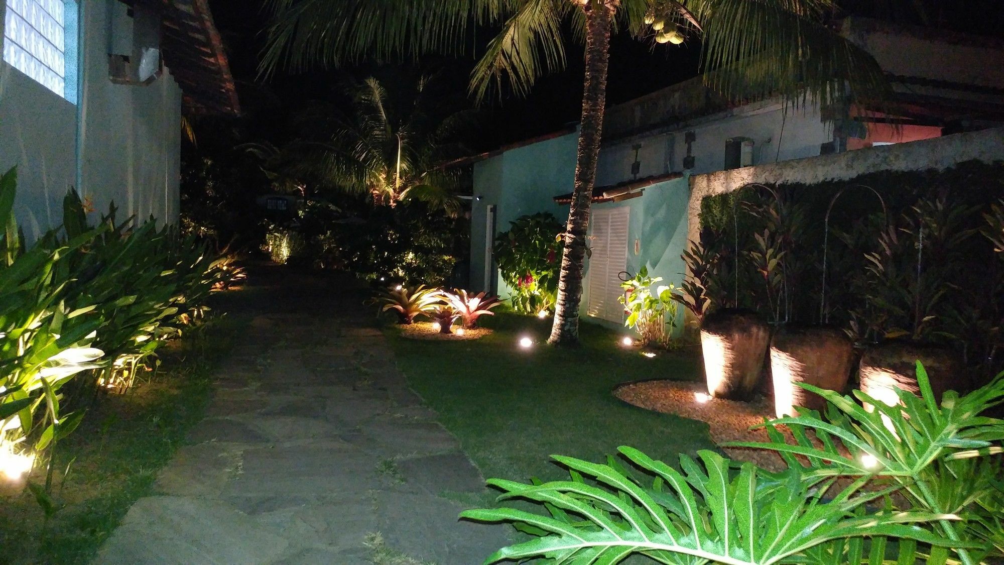 Pousada Recreio Da Praia Vila do Abraao Exterior photo